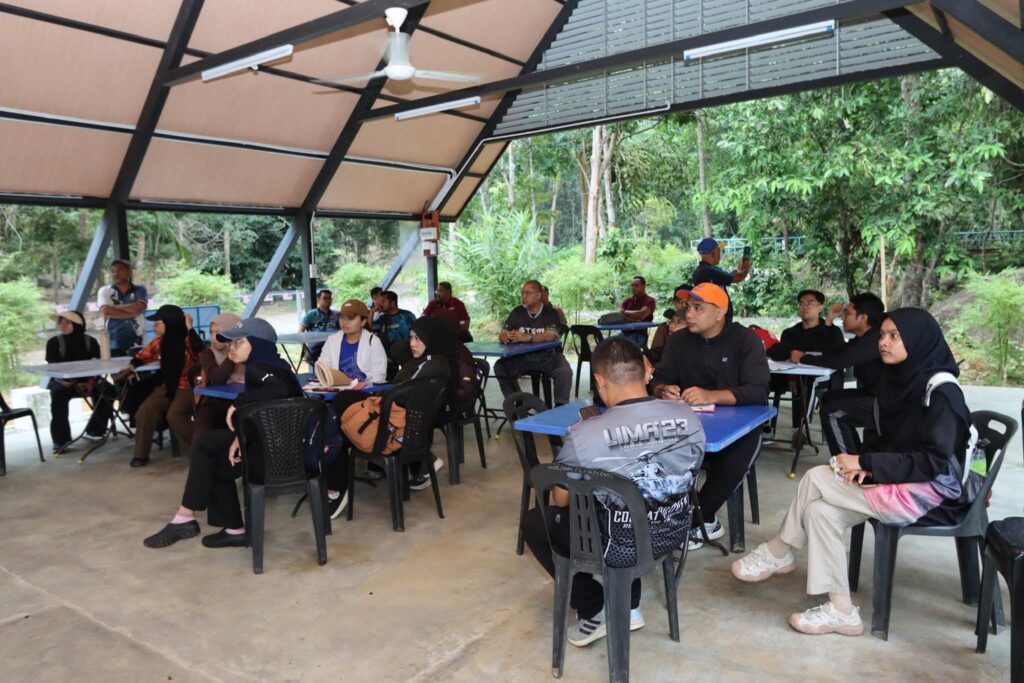 scientific expedition explores selama 8