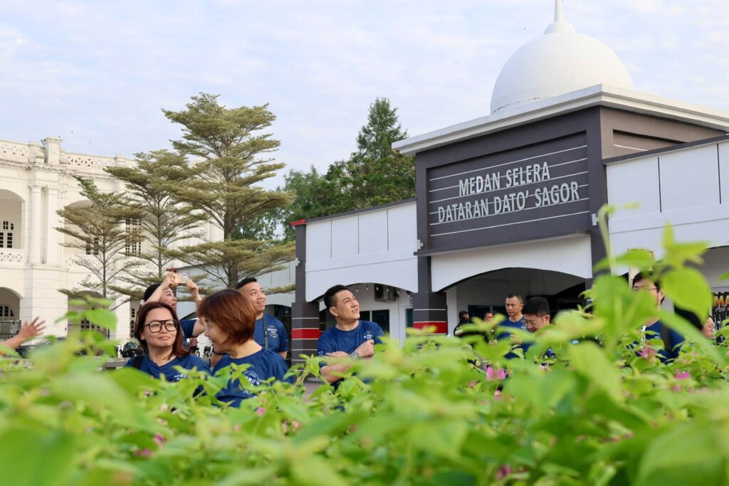 “DAO” International Lecturers Cycling Site Visit & Tour.